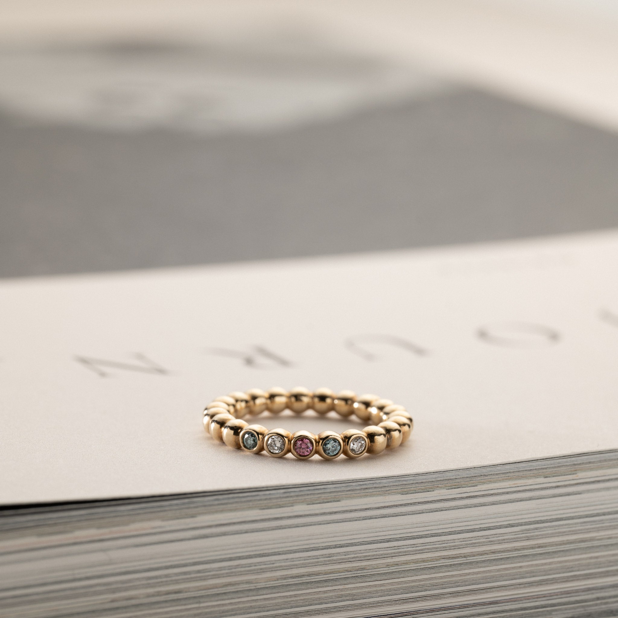 Ayah – bubble ring 0.10ctw multi colored lab grown diamond 10 Karat Gold