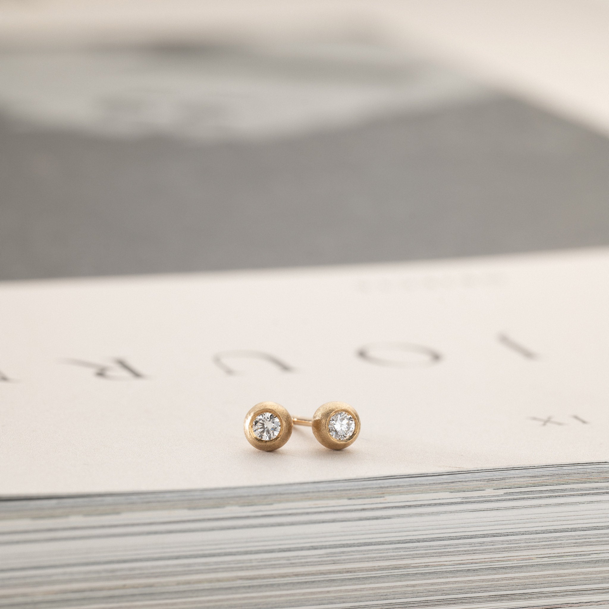 Ayah – bubble stud earrings 0.15ctw lab grown diamond 10K Yellow Gold with texture