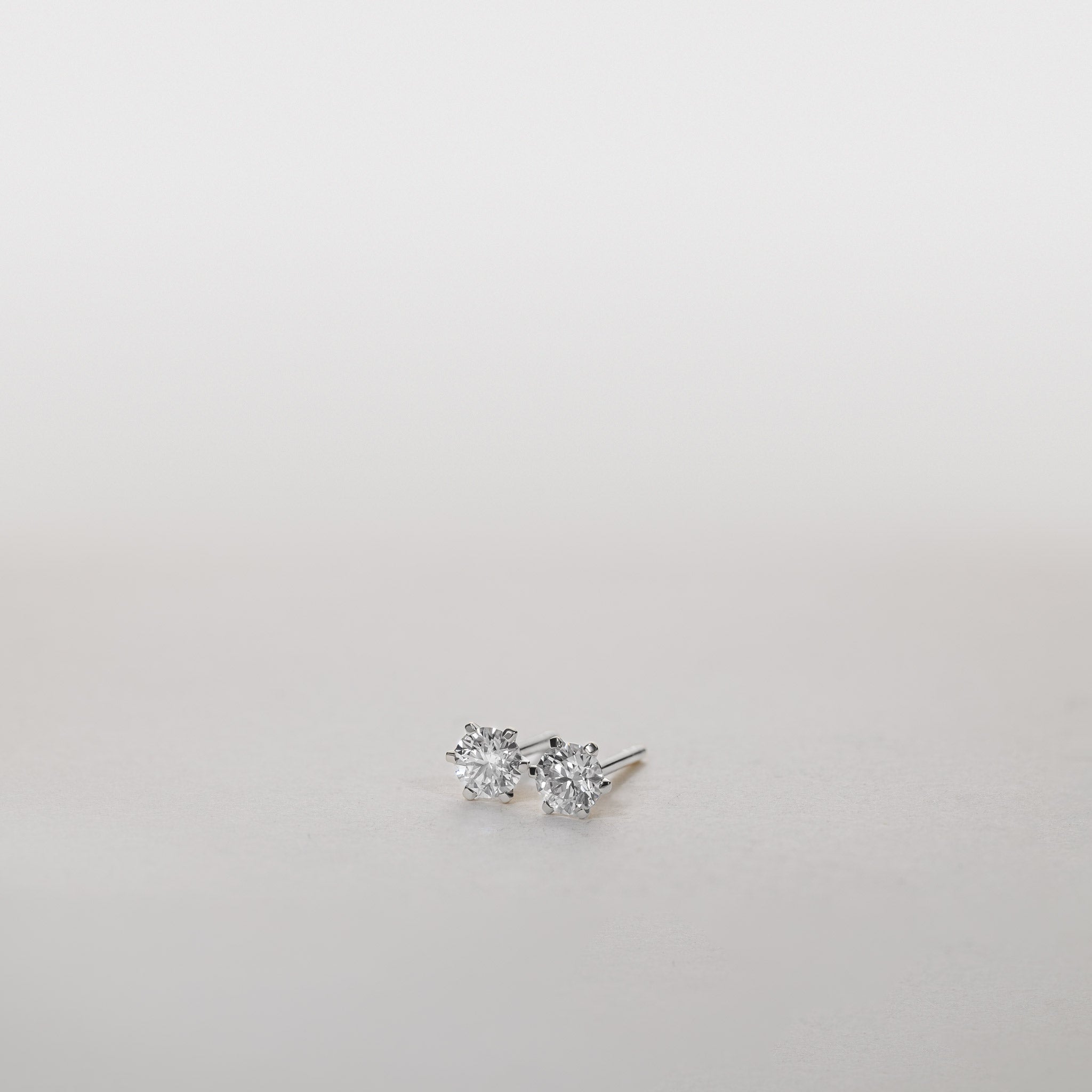 Amber Six-Prong Solitaire Studs – 0.50 ct Lab-Grown Diamonds 14K Gold