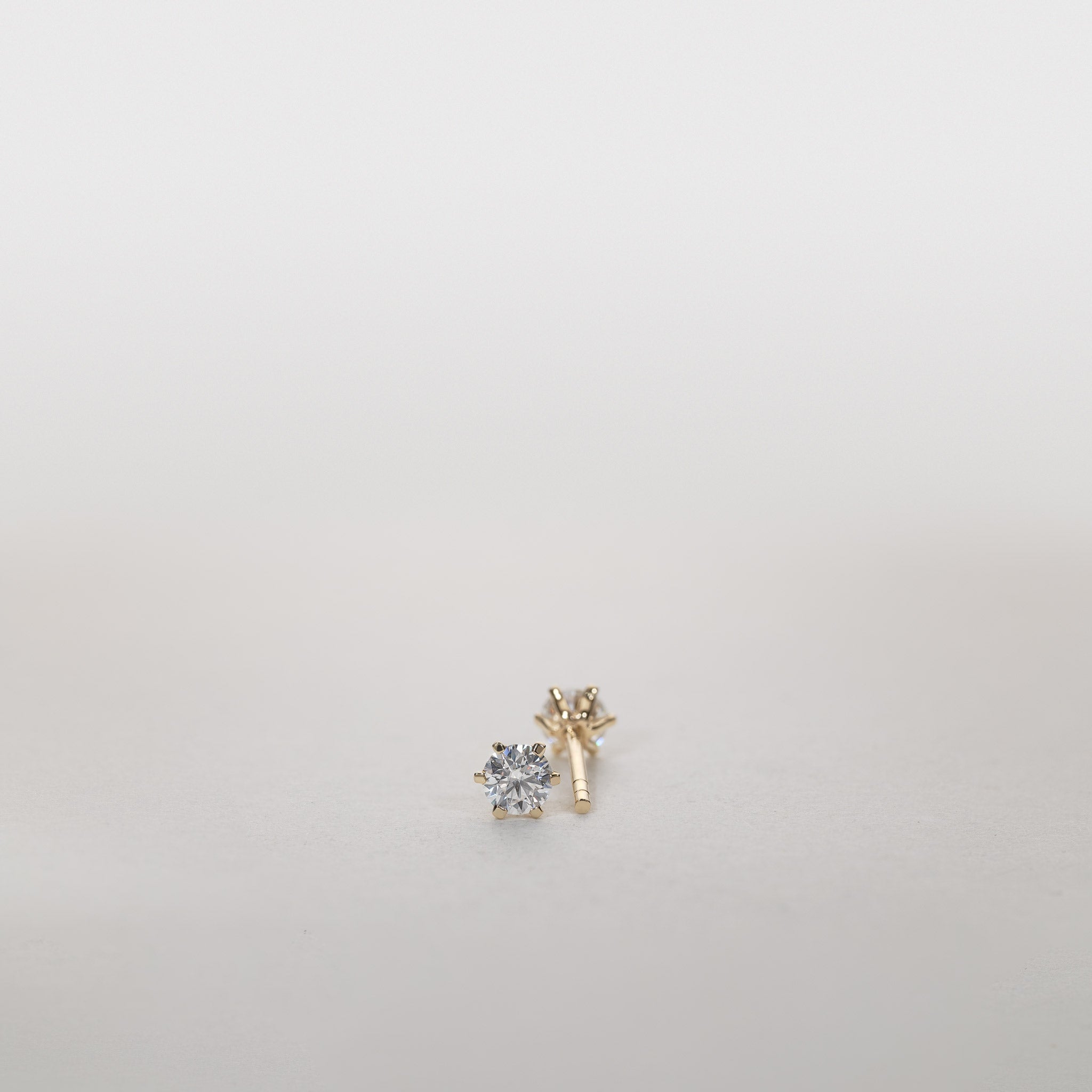 Amber Six-Prong Solitaire Studs – 0.50 ct Lab-Grown Diamonds 14K Gold