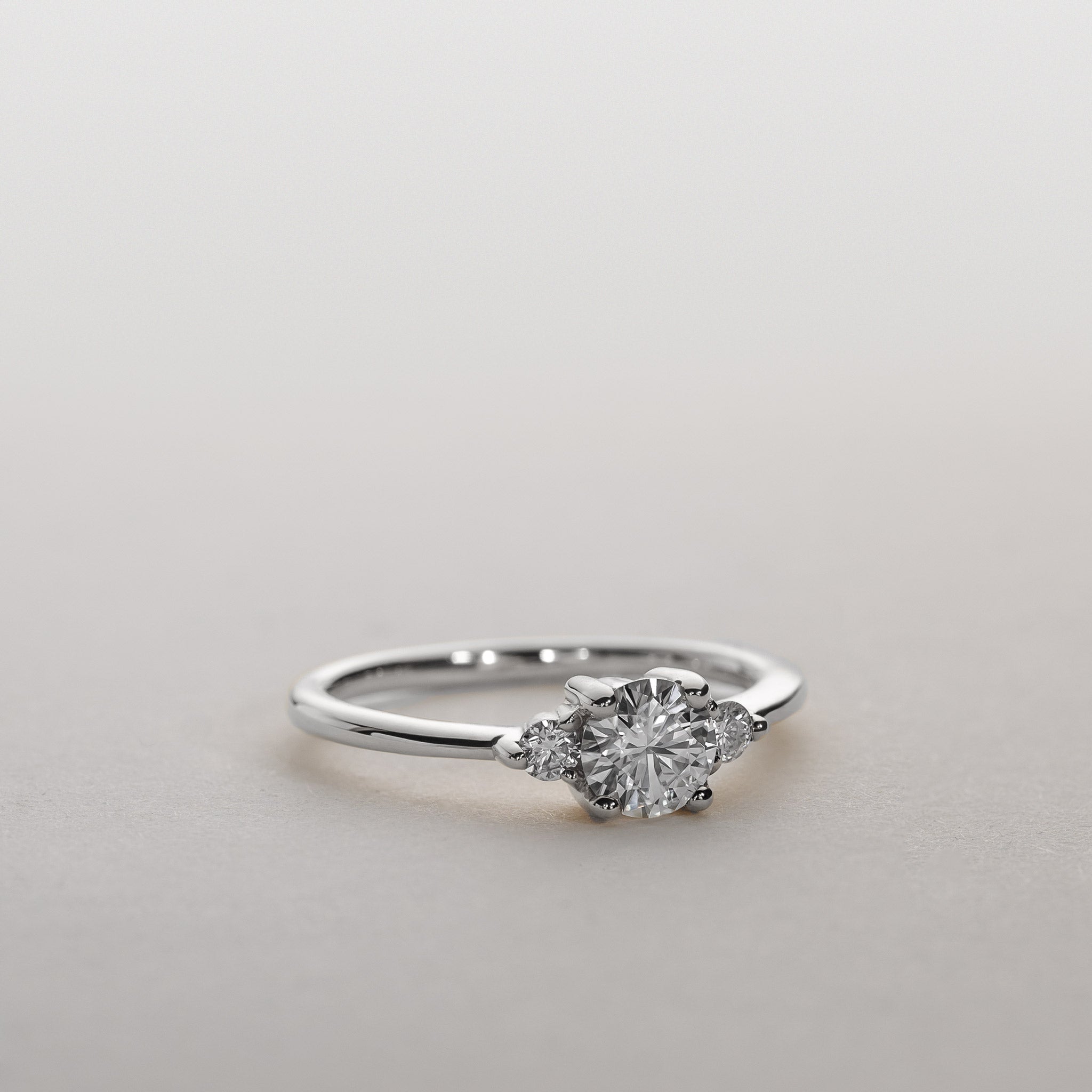 Noelle Vintage Three-Stone Ring – 0.60 ct Moissanite 14K Gold