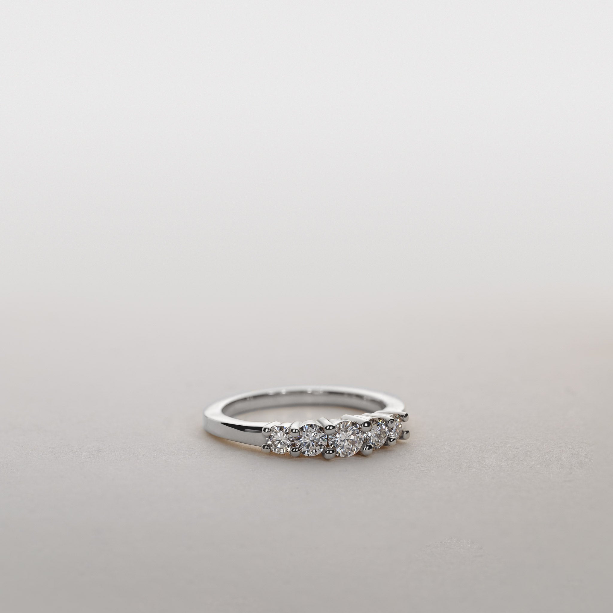 Jocelyn Five-Stone Ring – 0.75 ct Lab-Grown Diamond 14K Gold