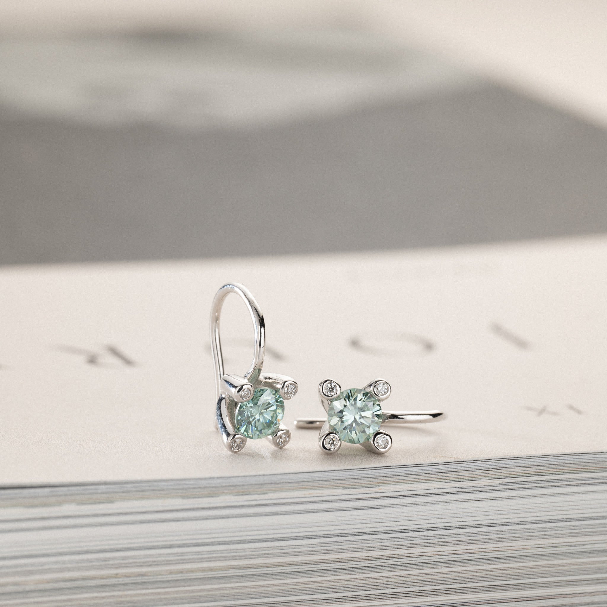 2x0.50ct green moissanite solitaire earrings silver diamonds in crown Miriam