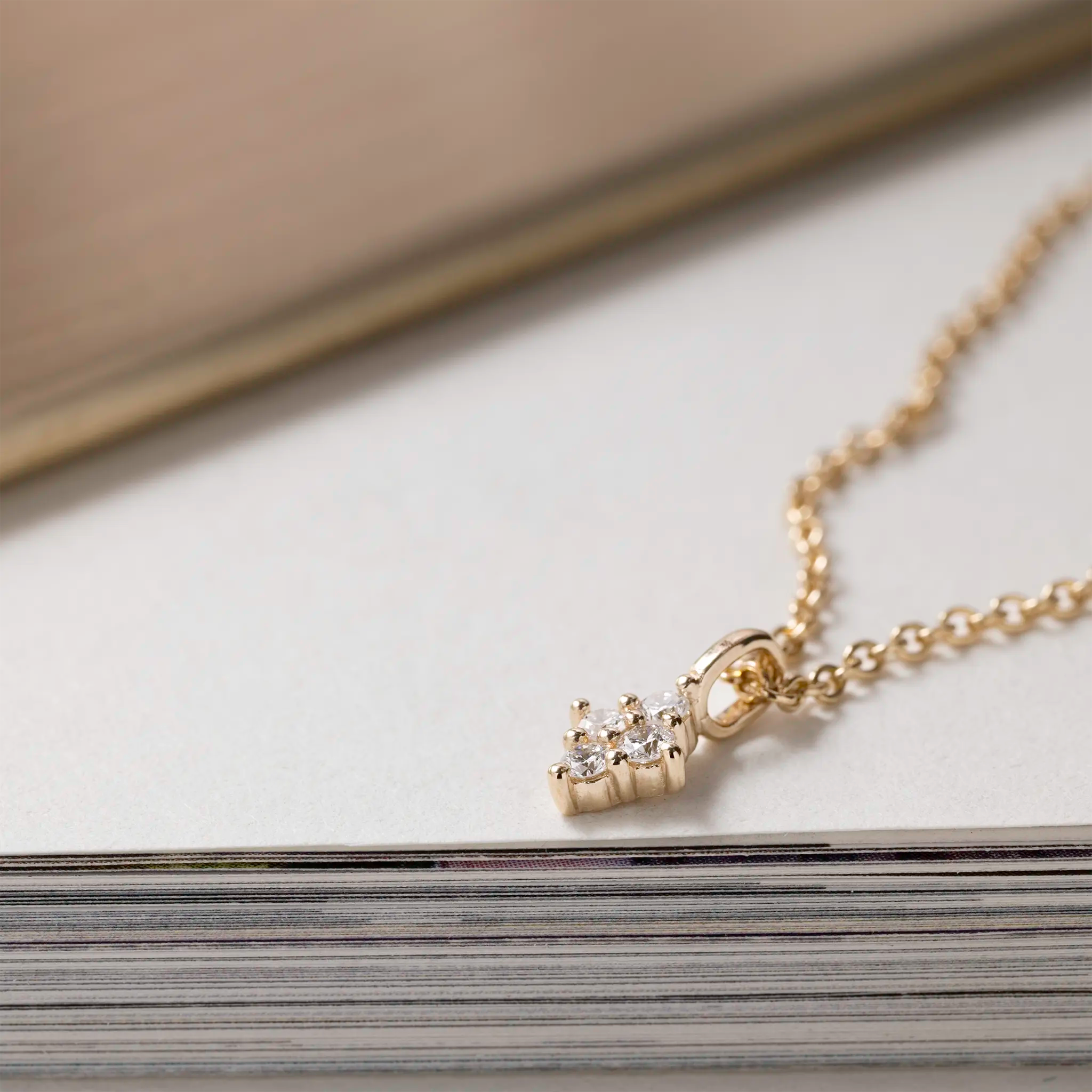 Jocelyn Harlequin Pendant – 0.15 ct Lab-Grown Diamond 14K Gold