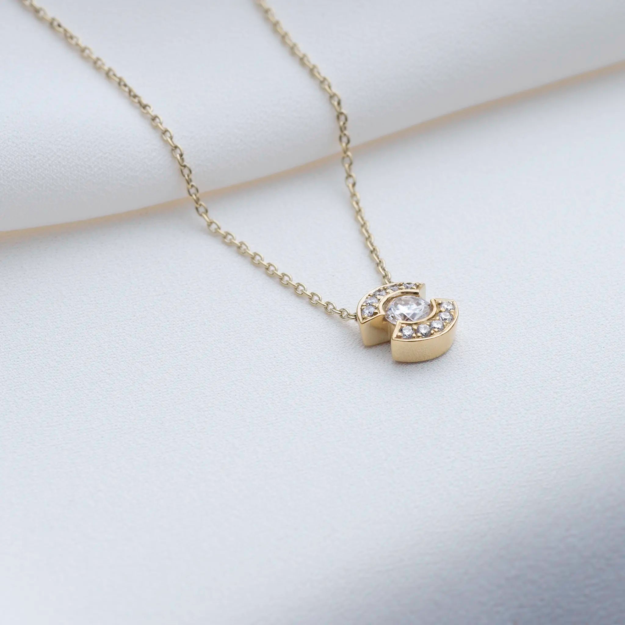 Lab grown Diamond bezel pave collier necklace 14K Gold Patrice