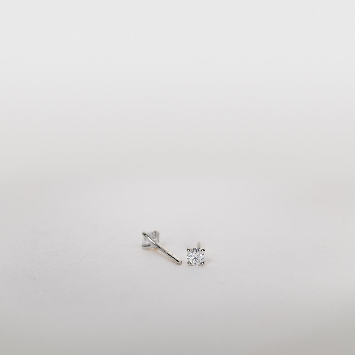 Jocelyn Four-Prong Solitaire Studs – 0.15 ct lab-grown diamonds 14K gold