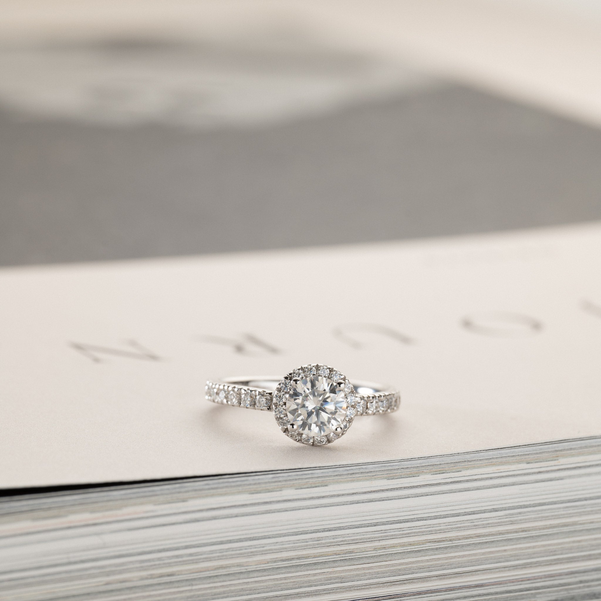 Clara – 0.75 ct Moissanite Halo Ring Pavé Lab-Grown Diamonds & Pavé Band Silver -Large-