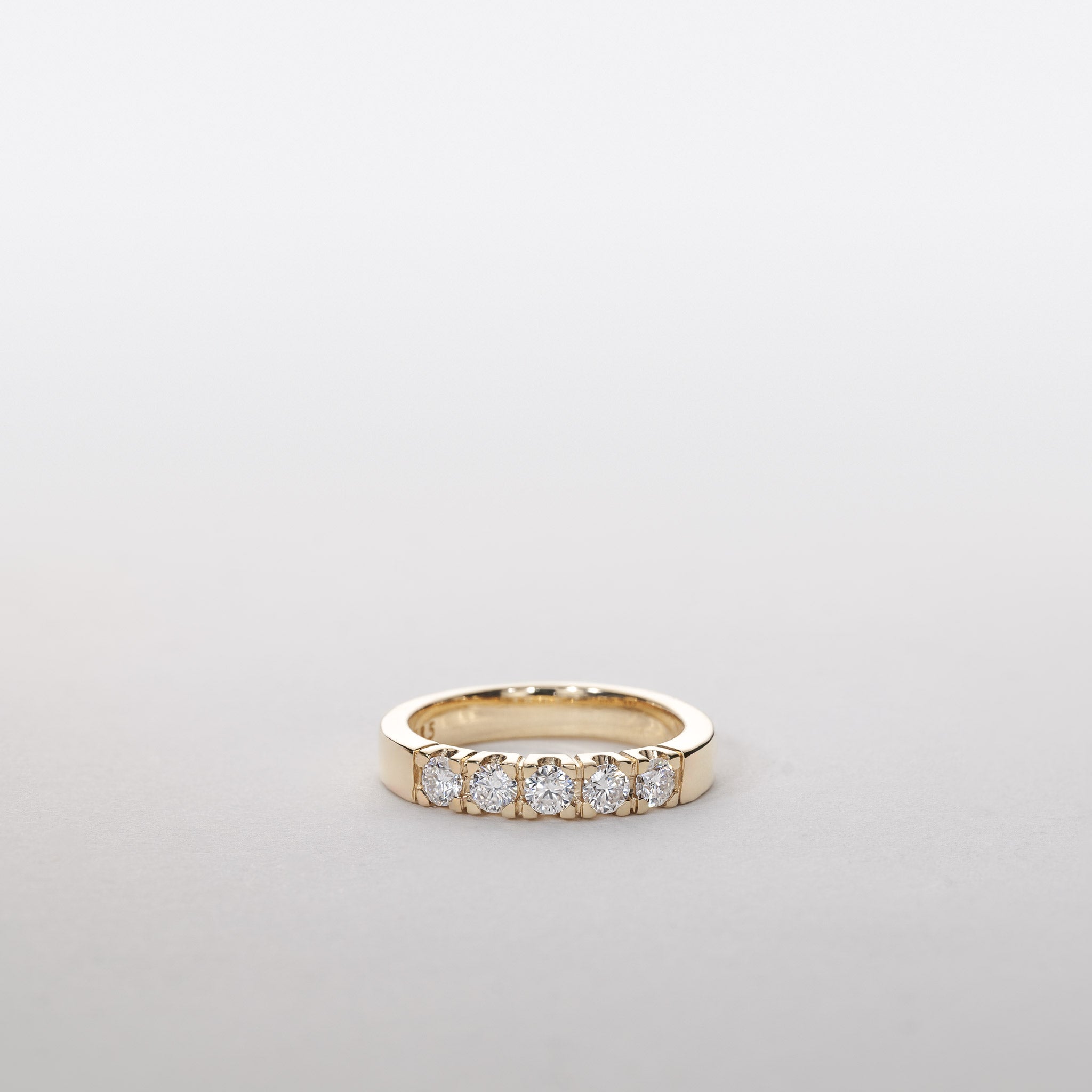 14K Yellow Gold Diamond Half Eternity Ring "Five Stone" - Brilliant Cut Lab-Grown Chloé