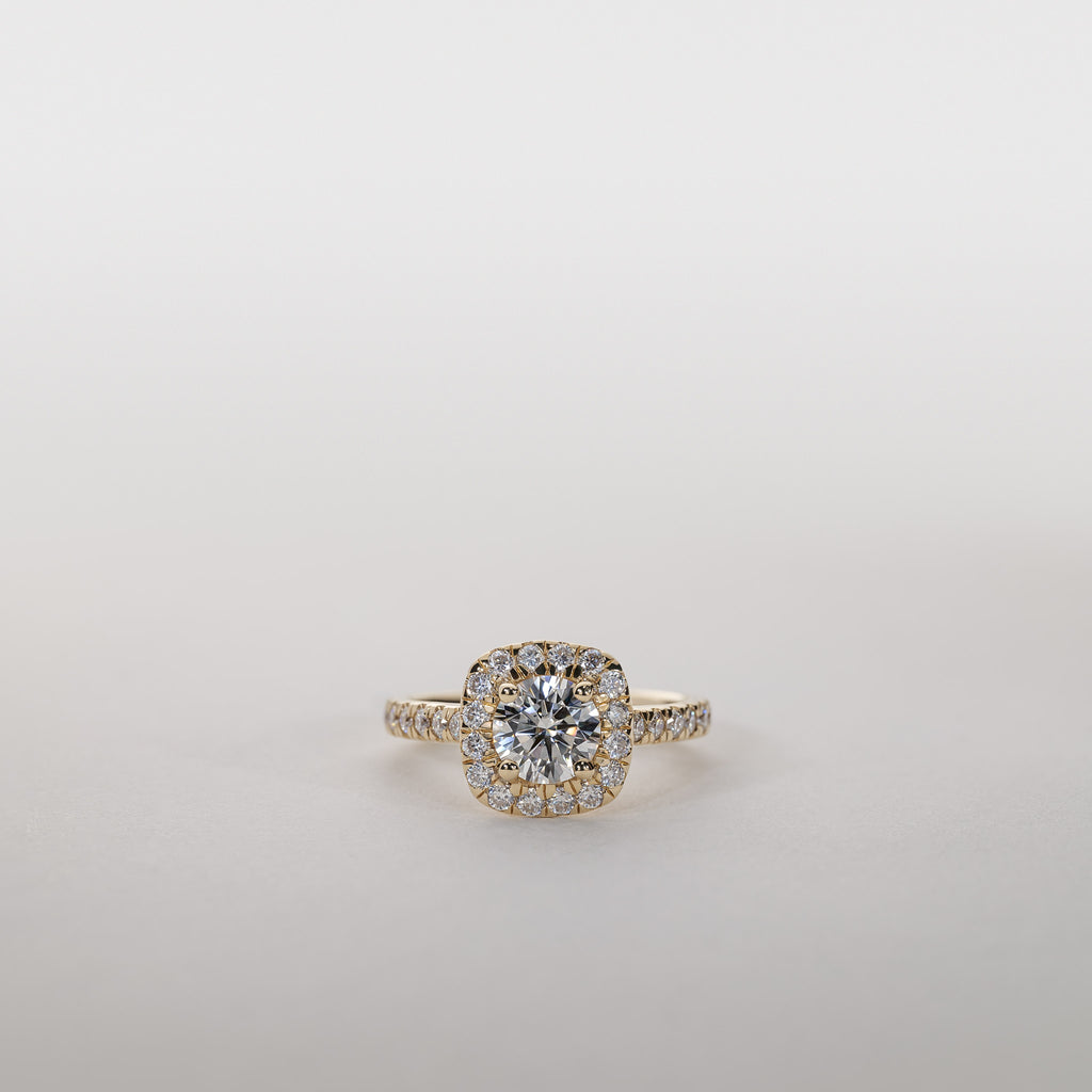 Clara Cushion Halo Pavé Ring – 1.00 ct lab-grown diamonds 14K gold -Medium- (New)