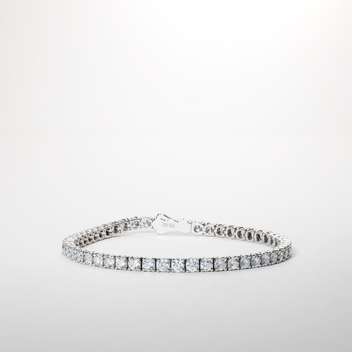 Clara – Tennisarmbånd med 7,5 ct. Lab-Grown Diamanter i 14 karat guld