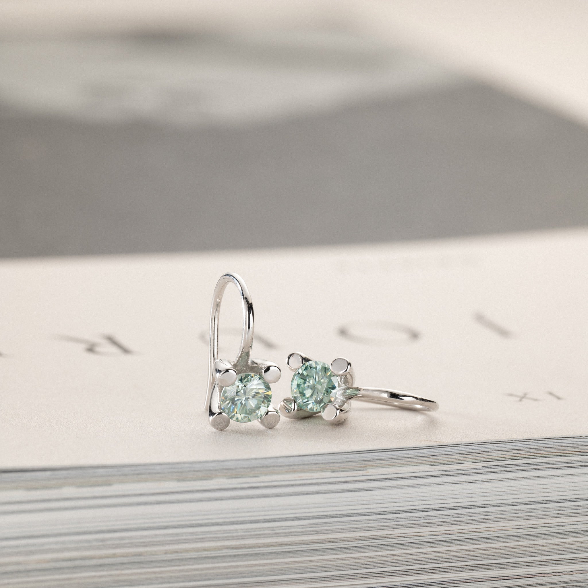 2x0.50ct green moissanite solitaire earrings silver Miriam