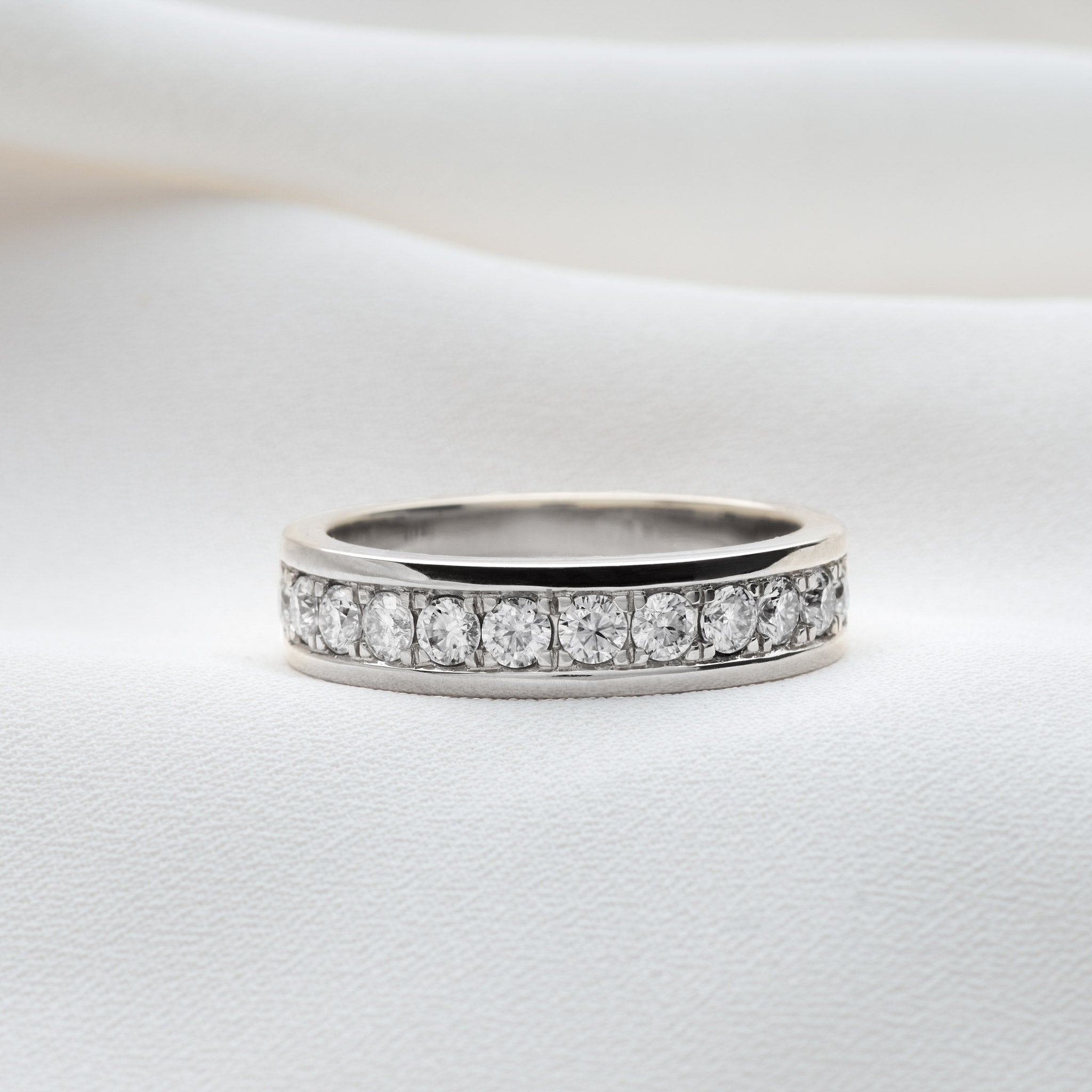 0.75ctw moissanite pave cylinder ring silver