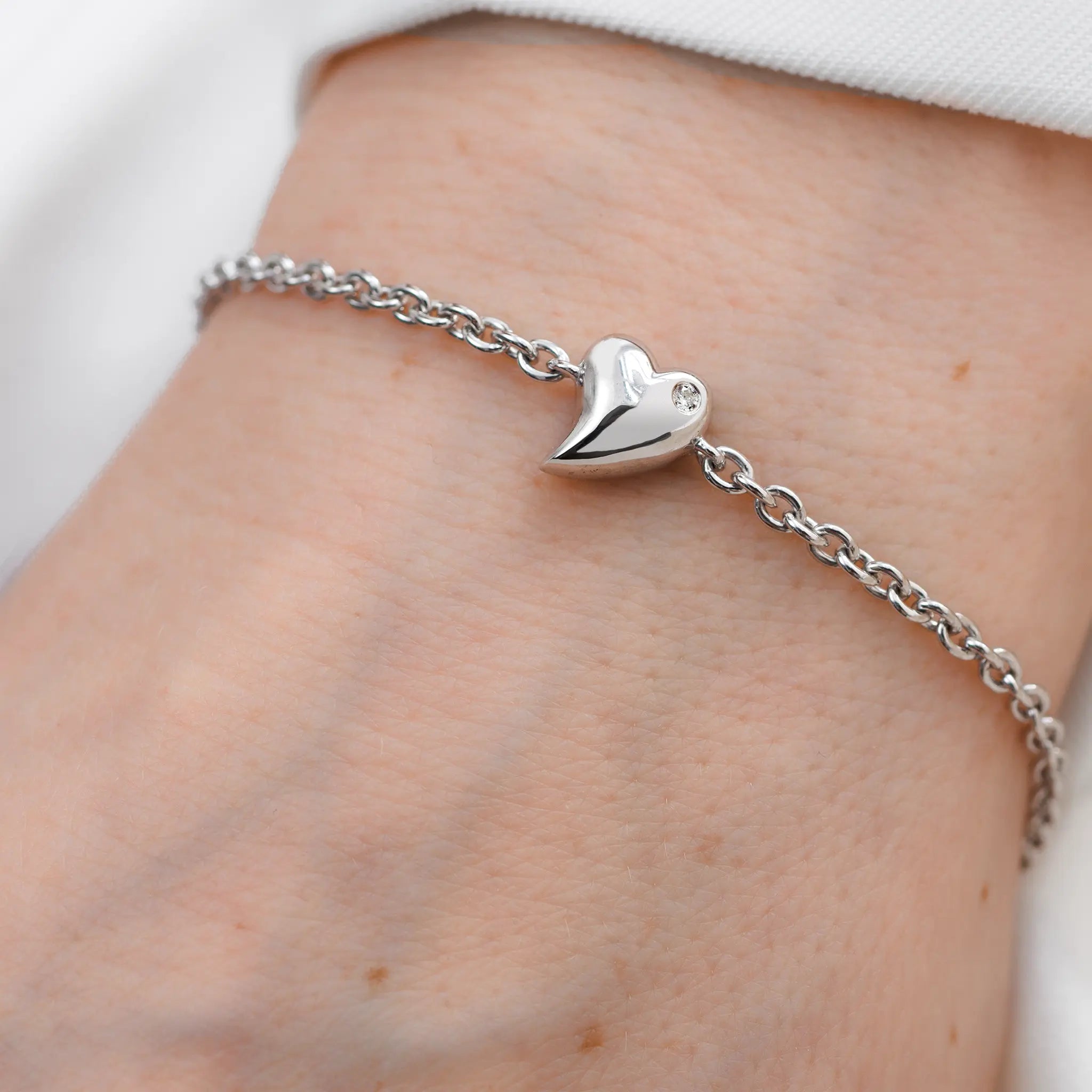 Twisted heart bracelet silver 0.03ct lab grown diamond Aimee